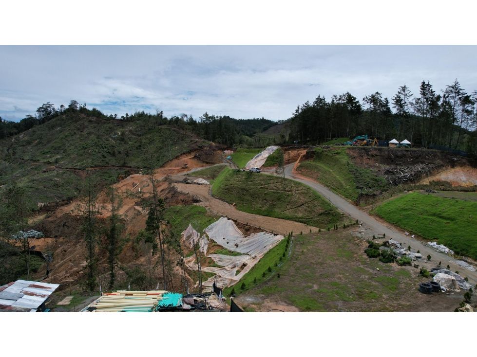 Lote en venta Antioquia El Retiro El Retiro 1 m2 Habitaciones 0 Baños 0 Garajes 0 Precio $566000000