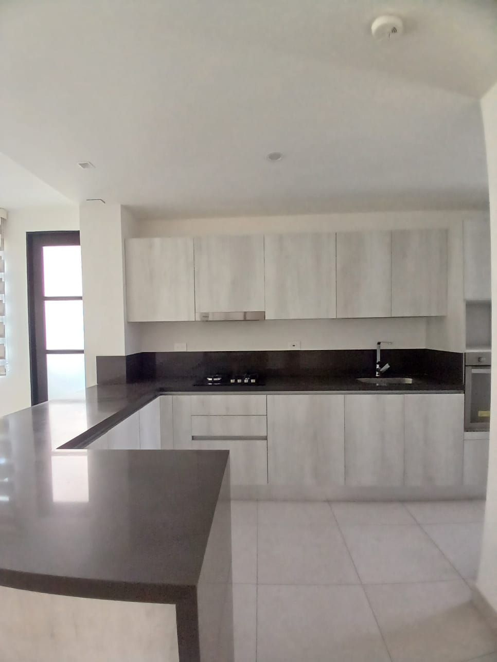 Casa en arriendo Risaralda Pereira Cerritos 170 m2 Habitaciones 3 Baños 4 Garajes 4 Precio $4800000