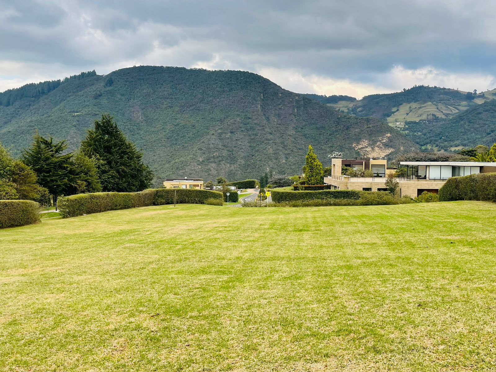 Lote en venta Cundinamarca La Calera La Calera 2569 m2 Habitaciones 0 Baños 0 Garajes 0 Precio $730000000