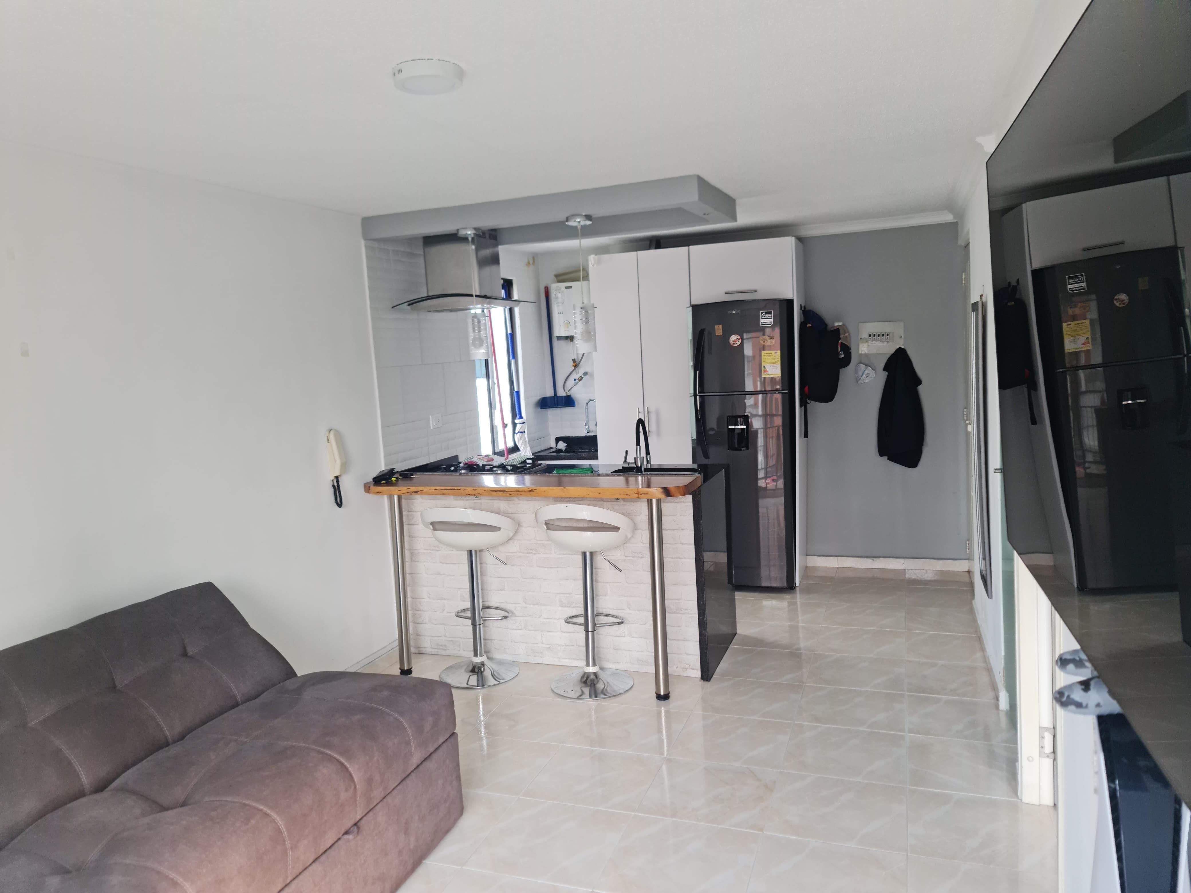 Apartaestudio en arriendo Risaralda Pereira Pinares De San Martin 38 m2 Habitaciones 1 Baños 0 Garajes 2 Precio $1650000