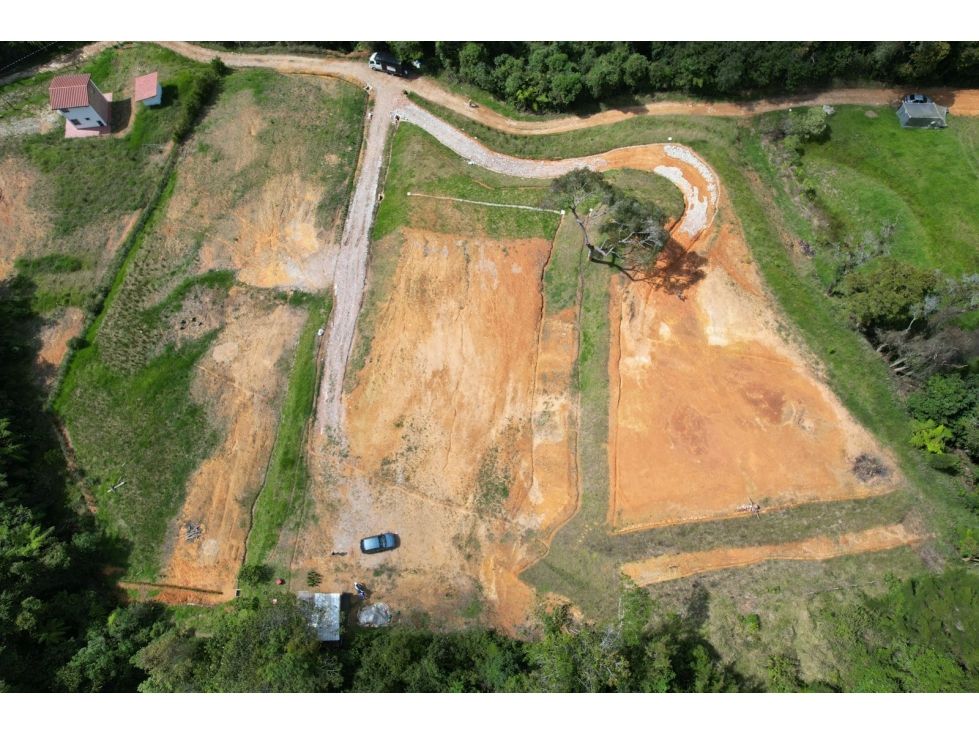 Lote en venta Antioquia La Ceja Centro 2545 m2 Habitaciones 0 Baños 10 Garajes 1 Precio $670000000