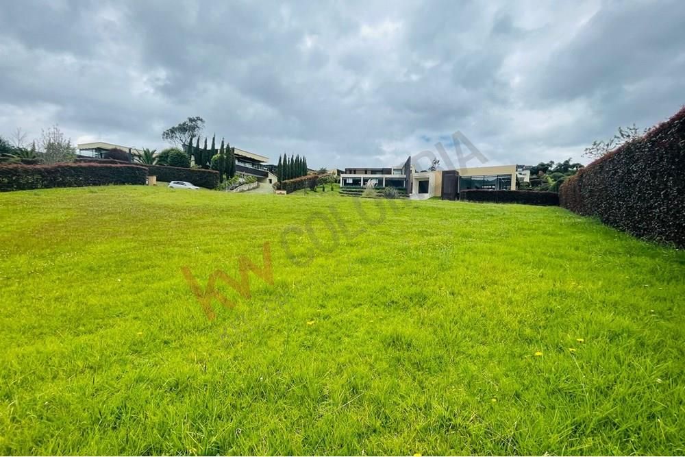 Lote en venta Cundinamarca La Calera La Calera 2030 m2 Habitaciones 0 Baños 1 Garajes 0 Precio $600000000