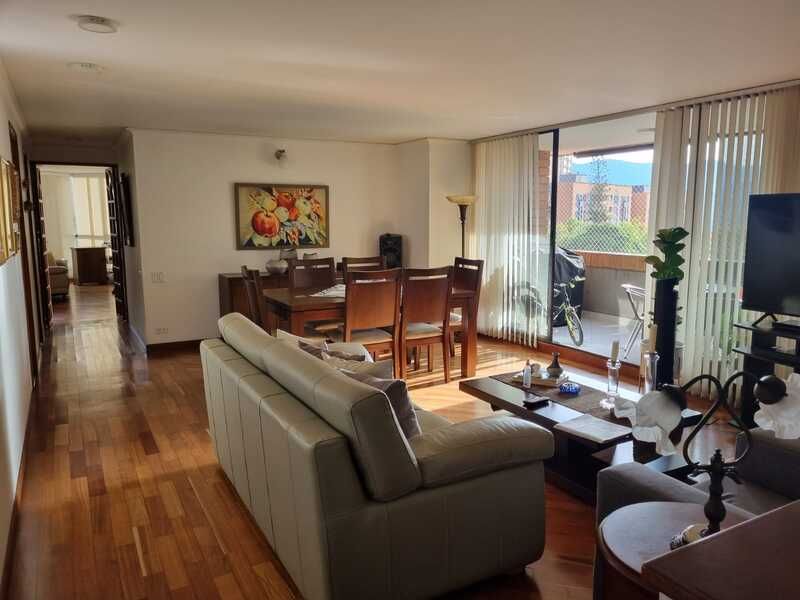 Apartamento en venta Antioquia Medellín Los Balsos No1 140 m2 Habitaciones 3 Baños 6 Garajes 2 Precio $990000000