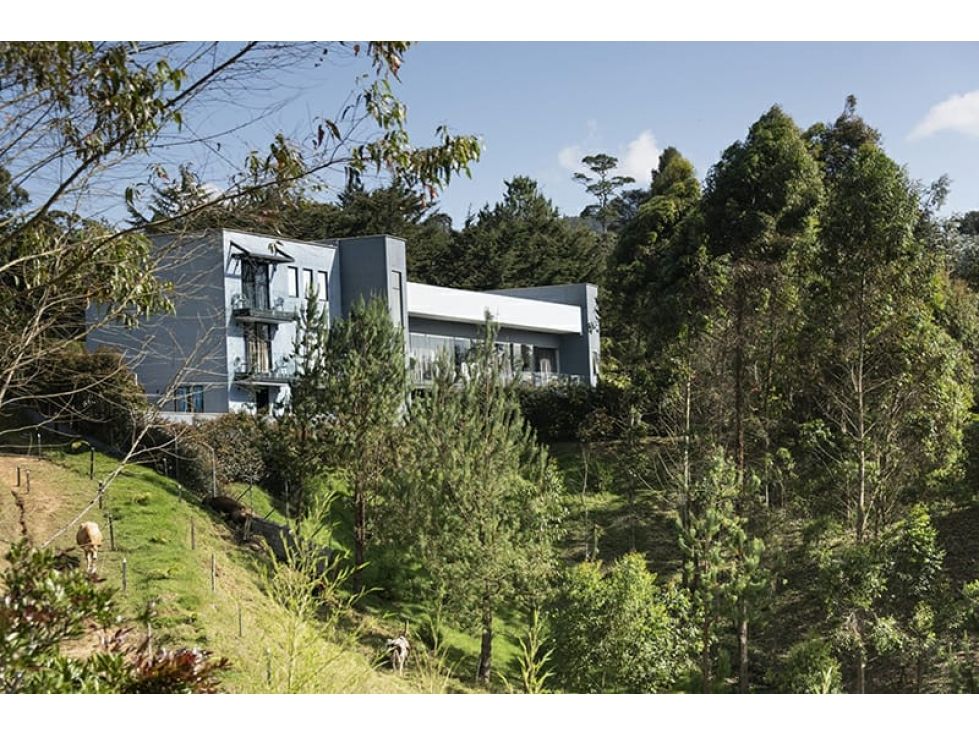 Finca en venta Antioquia El Retiro El Retiro 754 m2 Habitaciones 1 Baños 8 Garajes 3 Precio $7500000000