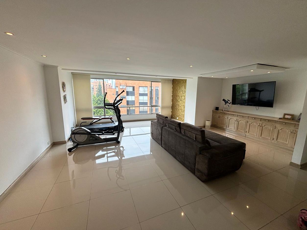 Apartamento en venta Antioquia Medellín Patio Bonito 172 m2 Habitaciones 3 Baños 4 Garajes 3 Precio $1200000000