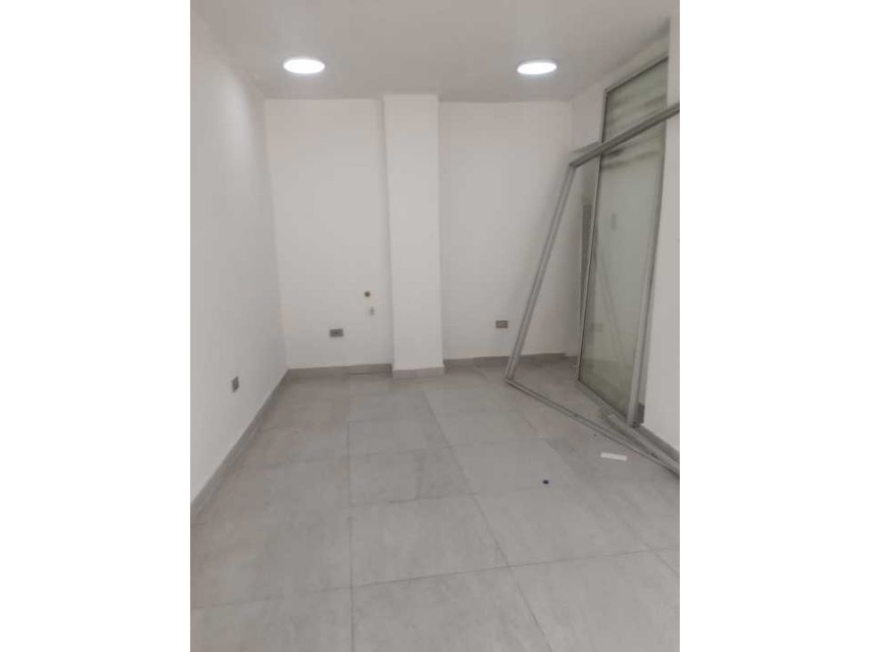 Local en arriendo Antioquia Medellín Caicedo 16 m2 Habitaciones 0 Baños 1 Garajes 0 Precio $1500000