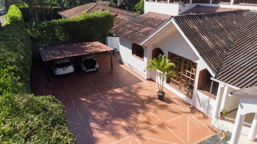 Casa en venta Valle Del Cauca Cali Nn 647 m2 Habitaciones 5 Baños 15 Garajes 8 Precio $2750000000