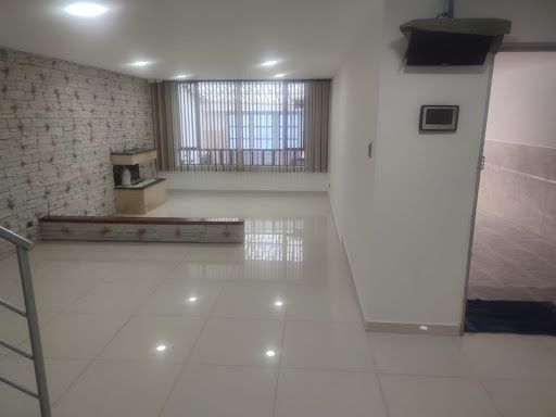 Casa en venta Cundinamarca Bogotá Mandalay Et Ii 322 m2 Habitaciones 4 Baños 5 Garajes 3 Precio $1000000000