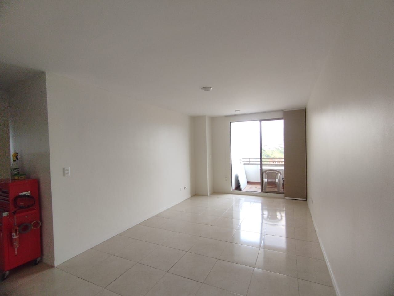 Apartamento en arriendo Risaralda Pereira Circunvalar 105 m2 Habitaciones 3 Baños 4 Garajes 2 Precio $3000000