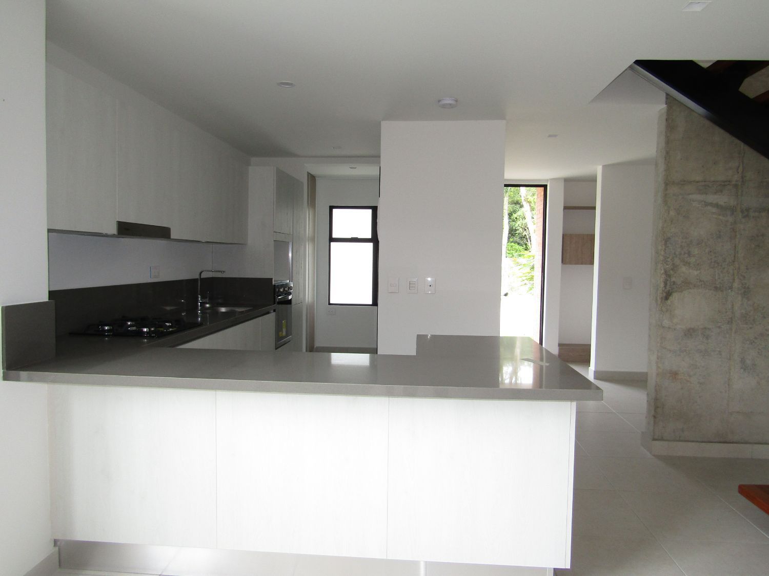 Casa en venta Risaralda Pereira Cerritos 170 m2 Habitaciones 3 Baños 4 Garajes 4 Precio $960000000