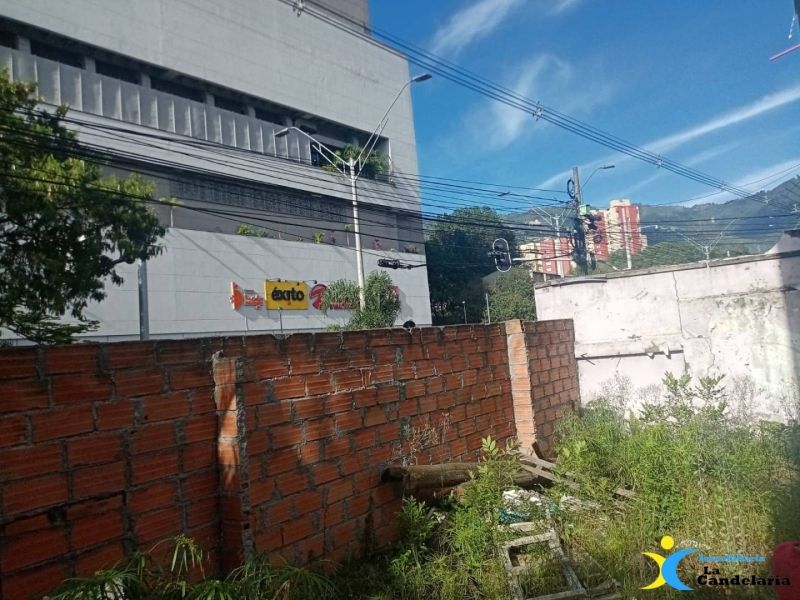 Lote en venta Antioquia Medellín Miraflores 0 m2 Habitaciones 0 Baños 10 Garajes 1 Precio $1750000000