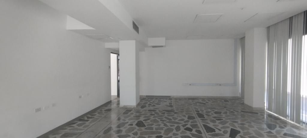 Oficina en venta Valle Del Cauca Cali Chipichape 202 m2 Habitaciones 0 Baños 2 Garajes 0 Precio $1519575000