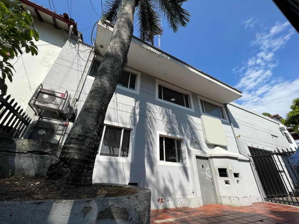 Casa en venta Valle Del Cauca Cali Miraflores 915 m2 Habitaciones 1 Baños 1 Garajes 1 Precio $1500000000