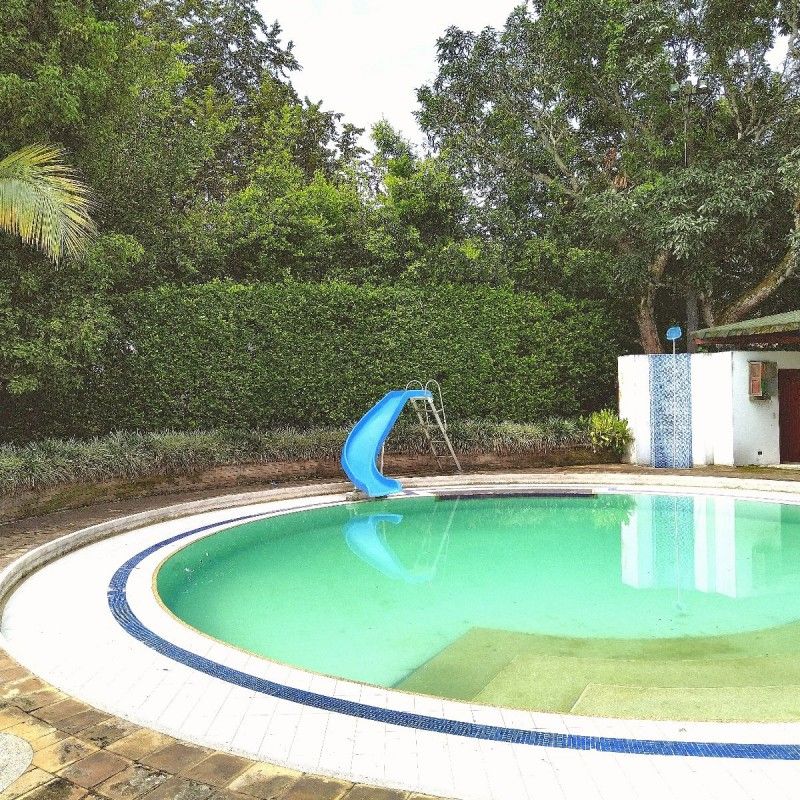 Casa en venta Valle Del Cauca Cali Nn 687 m2 Habitaciones 5 Baños 7 Garajes 6 Precio $3280947000