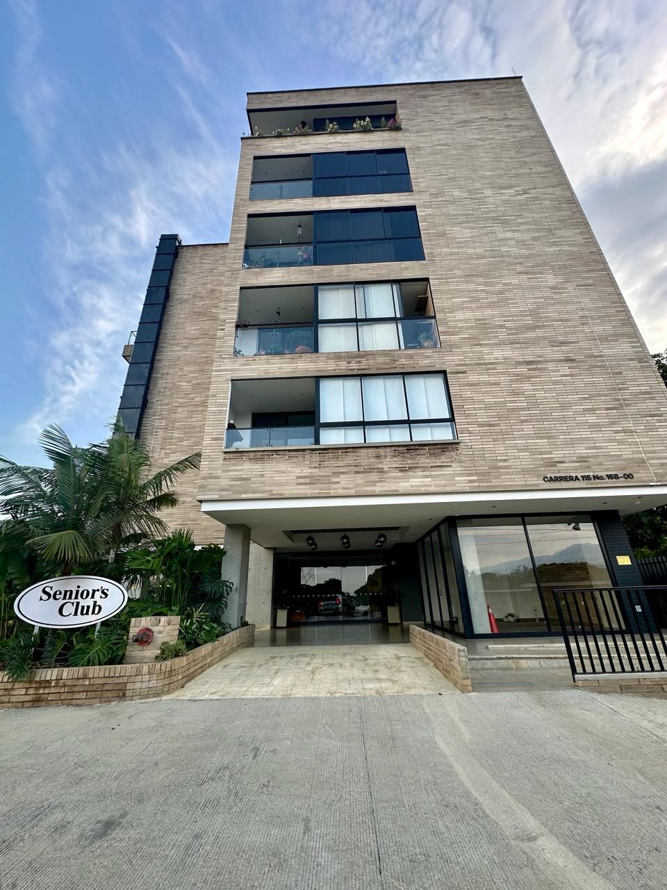 Apartaestudio en arriendo Valle Del Cauca Cali Las Orquídeas 69 m2 Habitaciones 1 Baños 2 Garajes 1 Precio $3000000