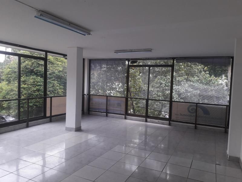Oficina en arriendo Valle Del Cauca Cali Santa Mónica 60 m2 Habitaciones 0 Baños 1 Garajes 0 Precio $1300000