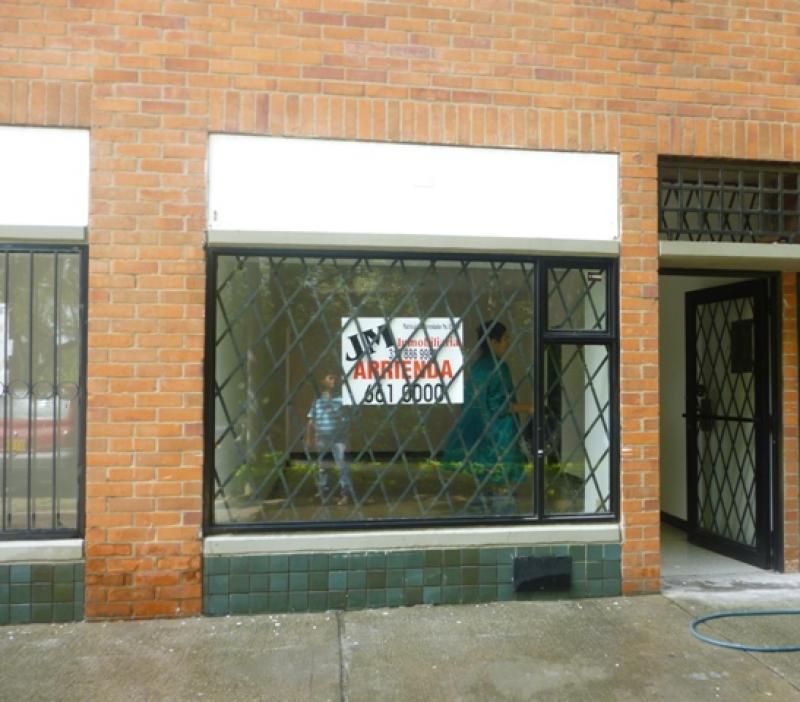 Local en arriendo Valle Del Cauca Cali Parcelaciones Pance 33 m2 Habitaciones 0 Baños 1 Garajes 0 Precio $3550000