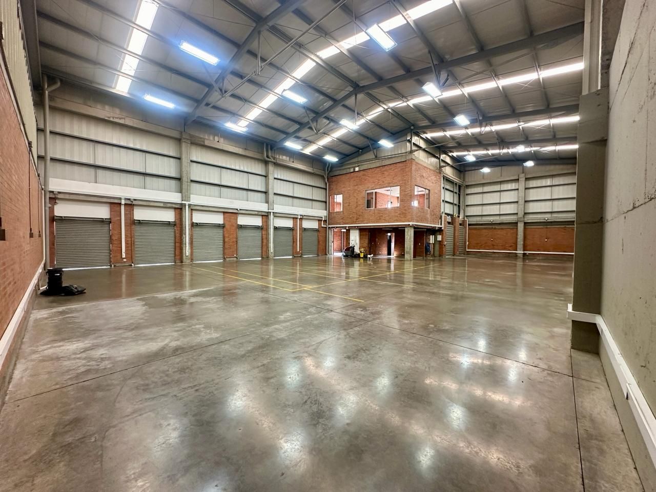 Bodega en arriendo Risaralda Dosquebradas Dosquebradas 691 m2 Habitaciones 0 Baños 2 Garajes 10 Precio $20000000