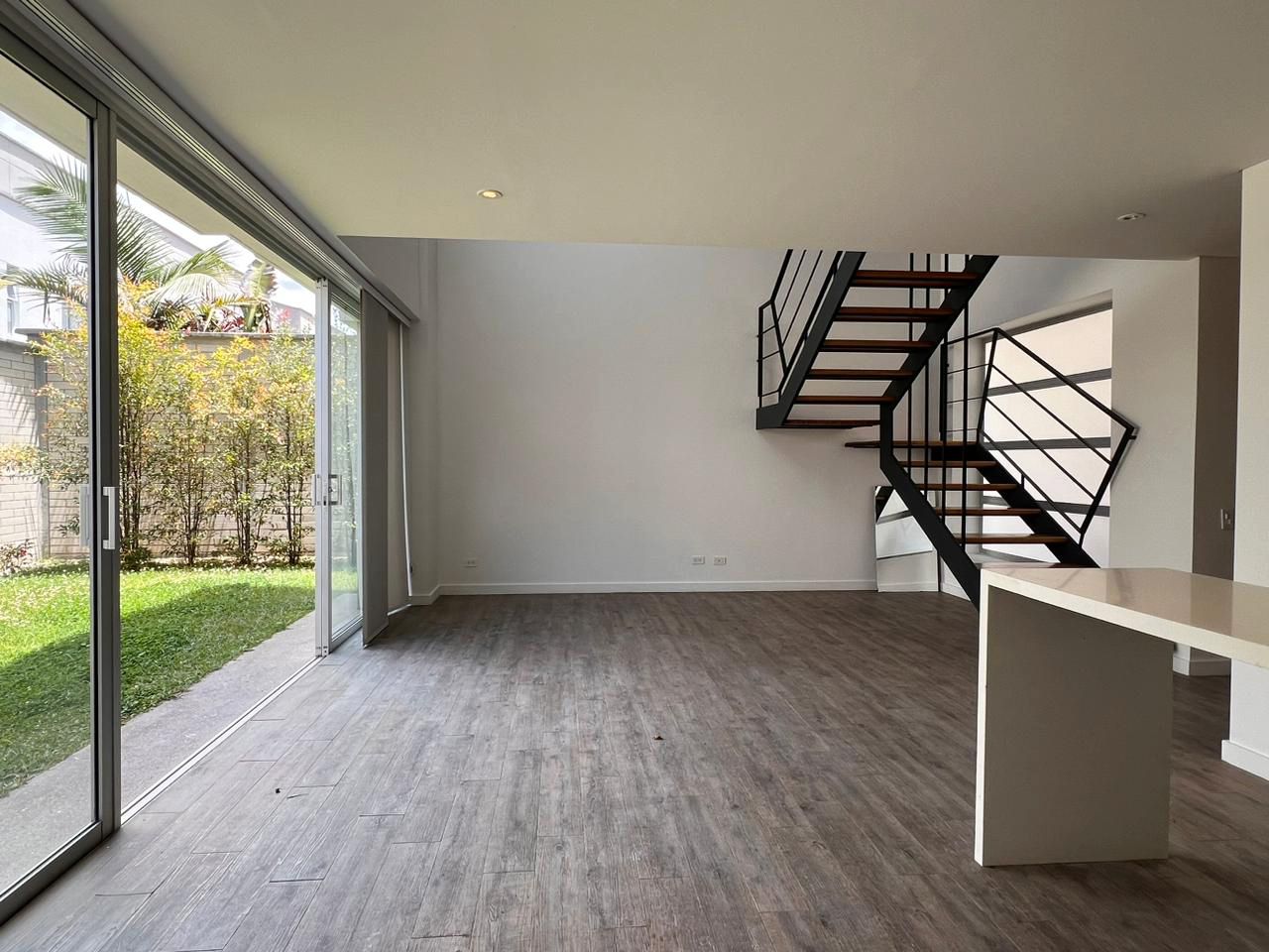 Casa en arriendo Antioquia Rionegro Mirador Del Lago 190 m2 Habitaciones 2 Baños 4 Garajes 3 Precio $7000000