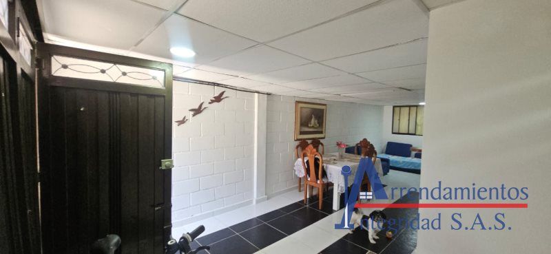 Casa en venta Antioquia Medellín San Bernardo 93 m2 Habitaciones 3 Baños 1 Garajes 1 Precio $295000000