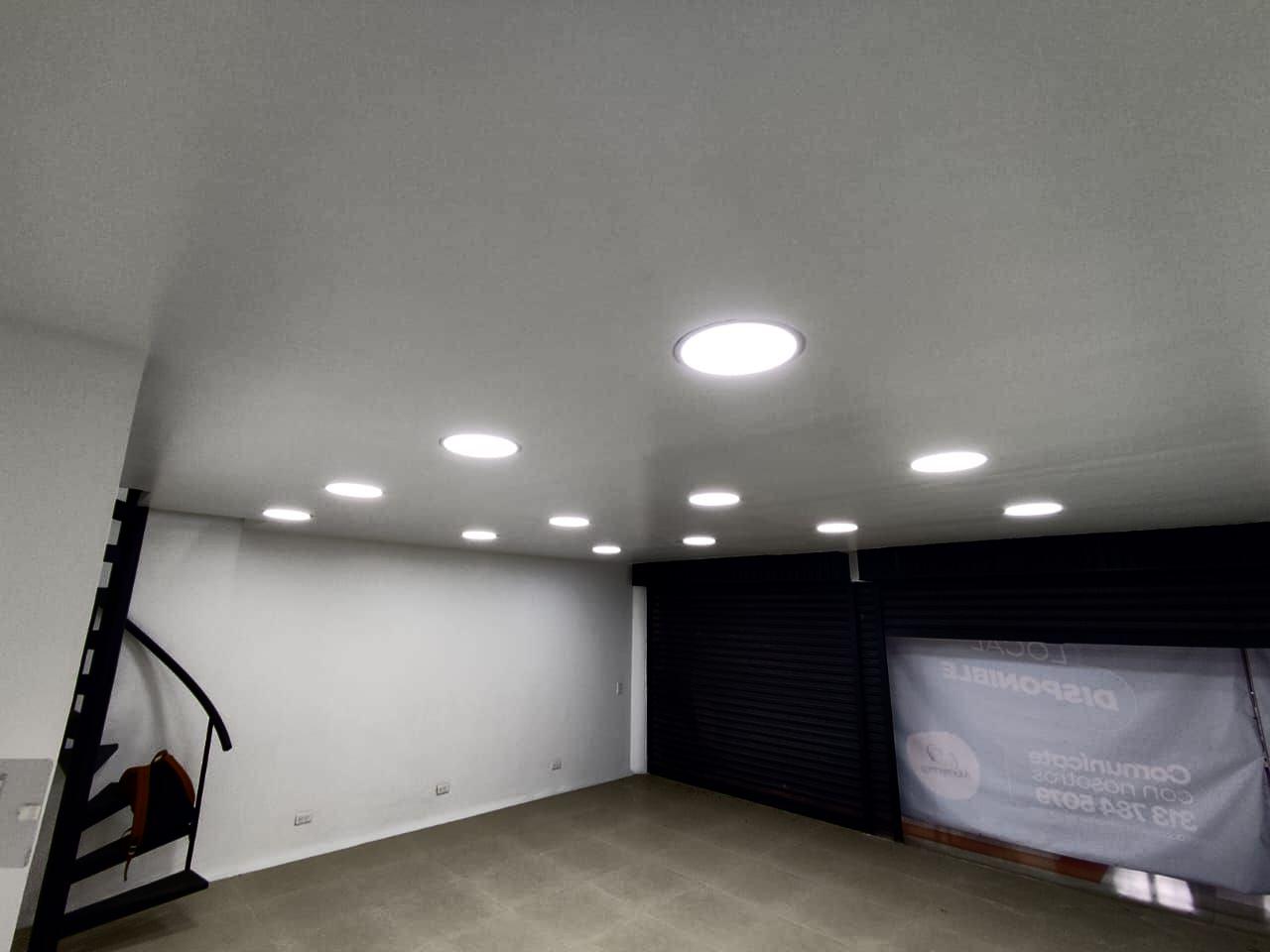 Local en arriendo Antioquia Medellín Manila 36 m2 Habitaciones 0 Baños 10 Garajes 0 Precio $6018709