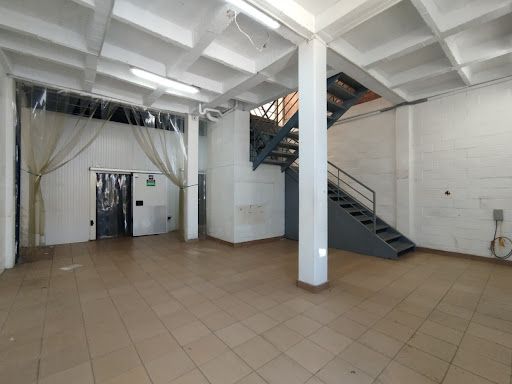 Bodega en arriendo Antioquia Rionegro El Porvenir 247 m2 Habitaciones 0 Baños 4 Garajes 2 Precio $10500000