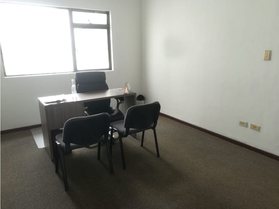 Oficina en arriendo Caldas Manizales La Rambla 30 m2 Habitaciones 0 Baños 10 Garajes 1 Precio $833000