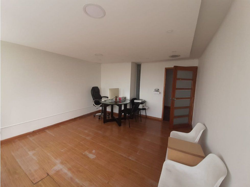 Oficina en arriendo Caldas Manizales El Centro 15 m2 Habitaciones 0 Baños 10 Garajes 1 Precio $850000