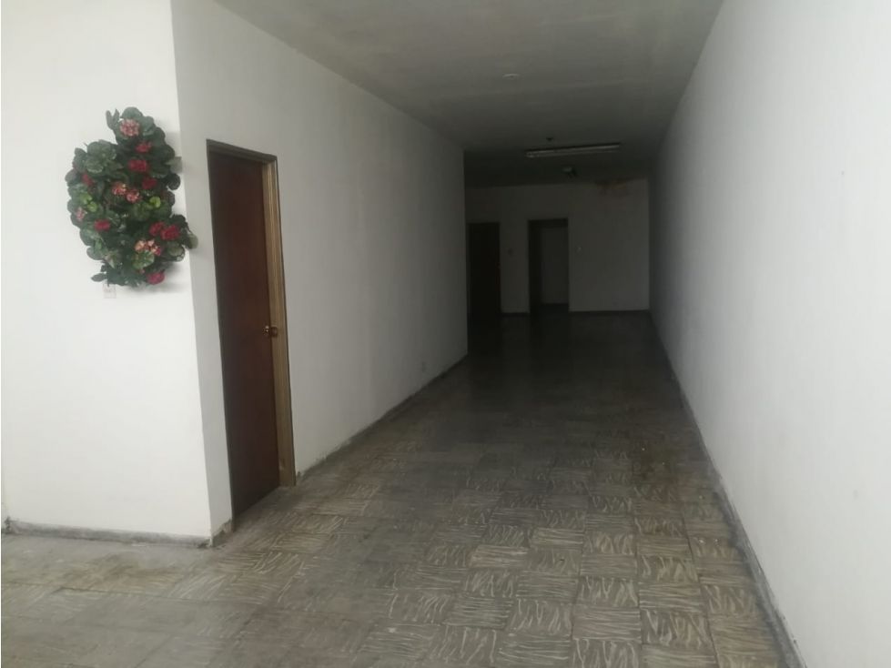 Local en arriendo Caldas Manizales Lleras 140 m2 Habitaciones 0 Baños 1 Garajes 0 Precio $2800000
