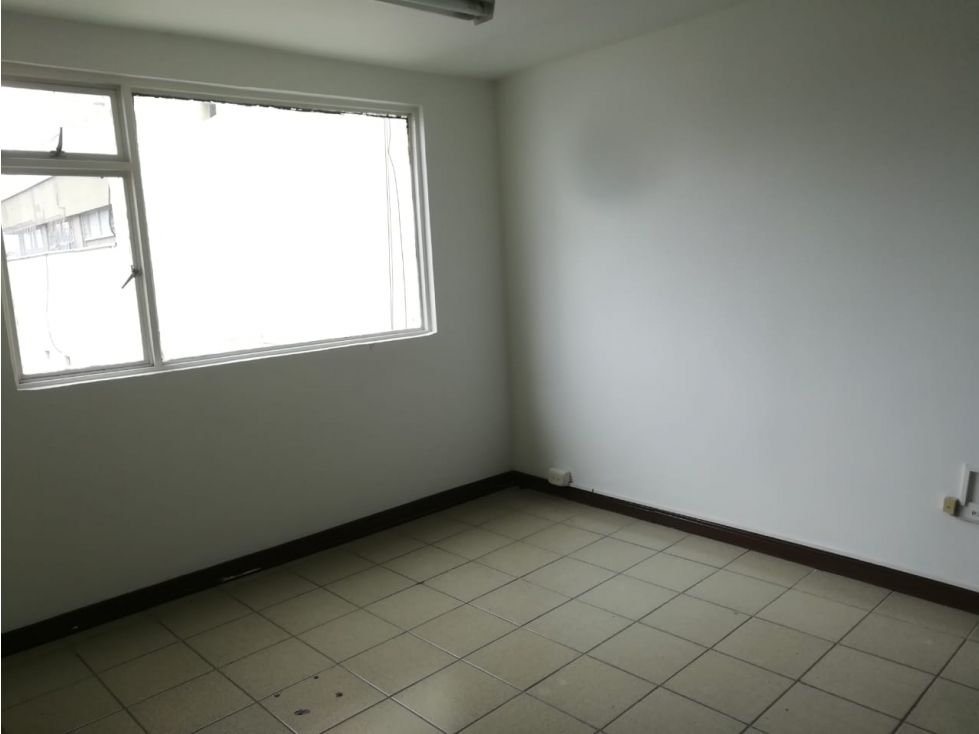 Oficina en arriendo Caldas Manizales La Rambla 23 m2 Habitaciones 0 Baños 0 Garajes 0 Precio $892500