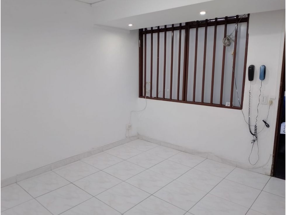 Oficina en arriendo Caldas Manizales El Centro 14 m2 Habitaciones 0 Baños 10 Garajes 1 Precio $400000