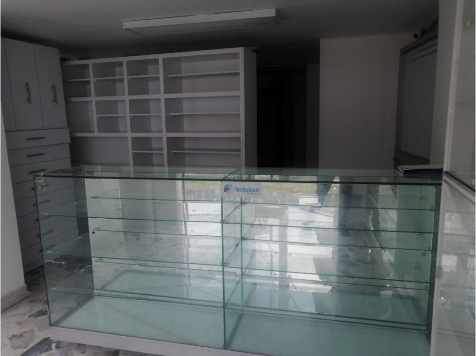 Local en arriendo Caldas Manizales Guayacanes 45 m2 Habitaciones 0 Baños 1 Garajes 0 Precio $2500000