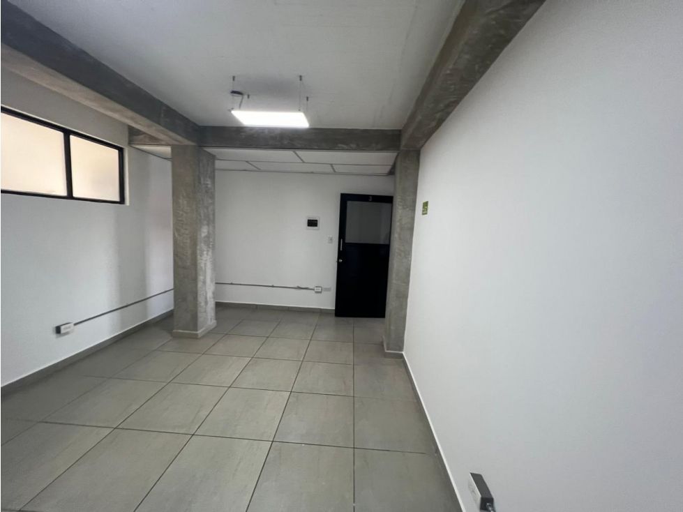 Oficina en arriendo Caldas Manizales Estrella 38 m2 Habitaciones 0 Baños 1 Garajes 0 Precio $800000