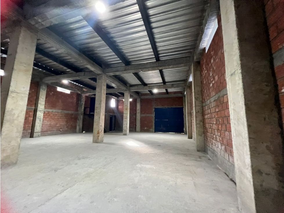 Bodega en arriendo Caldas Manizales Manizales 350 m2 Habitaciones 0 Baños 2 Garajes 0 Precio $5000000