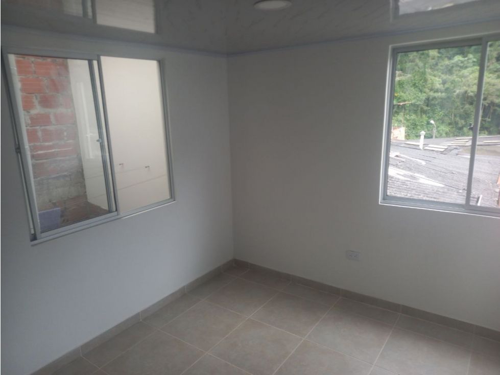 Apartamento en venta Caldas Manizales La Cumbre 90 m2 Habitaciones 4 Baños 2 Garajes 0 Precio $210000000