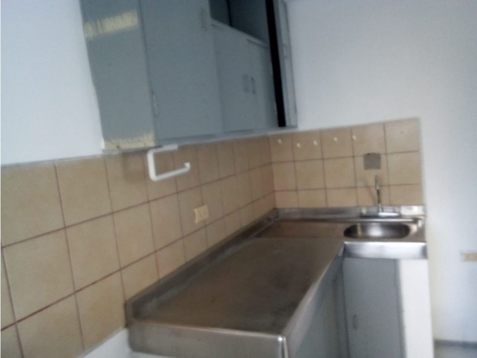 Local en arriendo Caldas Manizales Estrella 18 m2 Habitaciones 0 Baños 1 Garajes 0 Precio $2300000