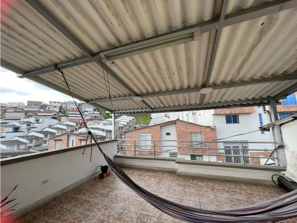 Casa en venta Caldas Manizales La Carola 72 m2 Habitaciones 3 Baños 3 Garajes 1 Precio $550000000