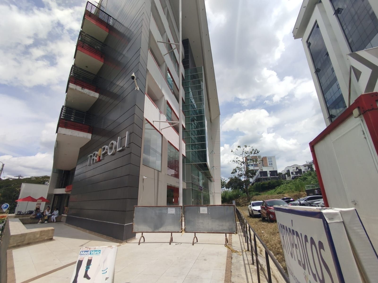 Local en arriendo Risaralda Pereira Pinares De San Martin 62 m2 Habitaciones 0 Baños 2 Garajes 2 Precio $8000000