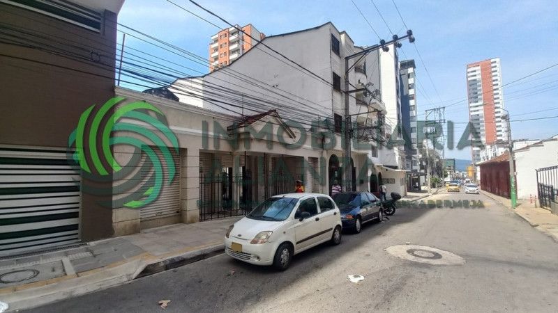 Local en arriendo Santander Bucaramanga Bolivar 380 m2 Habitaciones 0 Baños 4 Garajes 0 Precio $7200000