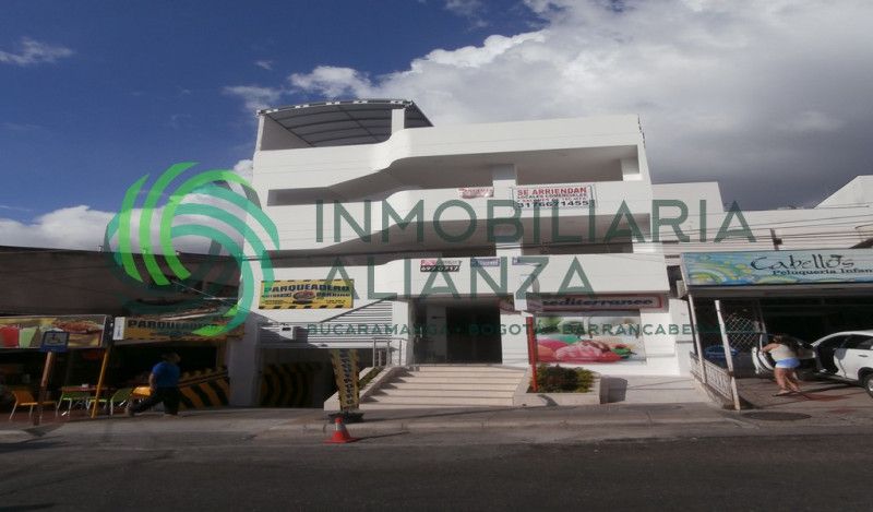 Local en arriendo Santander Floridablanca Cañaveral 10 m2 Habitaciones 0 Baños 0 Garajes 0 Precio $900000