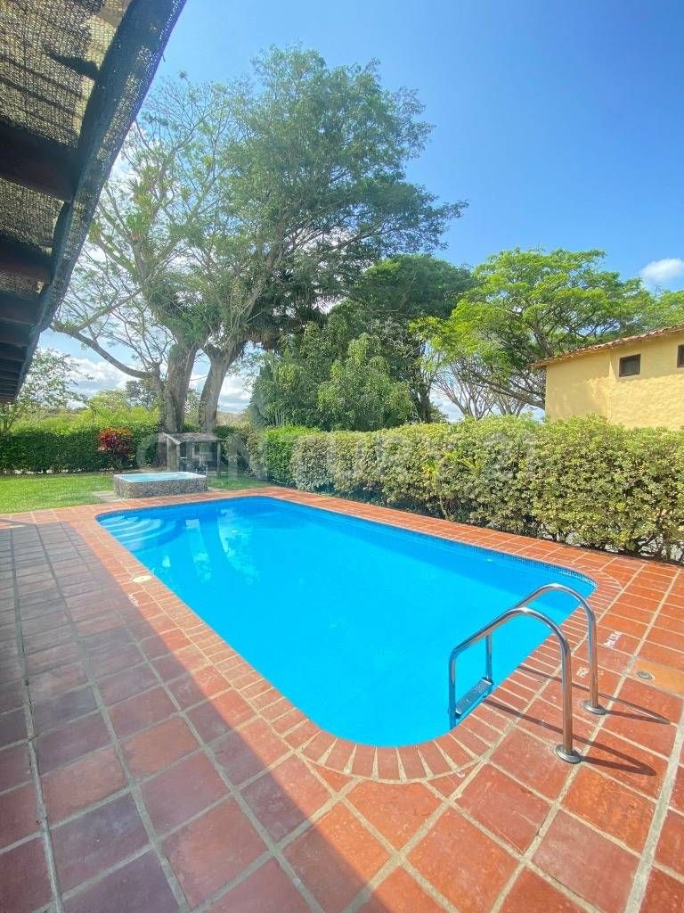 Casa en venta Quindío Quimbaya Quimbaya 175 m2 Habitaciones 3 Baños 3 Garajes 2 Precio $1100000000