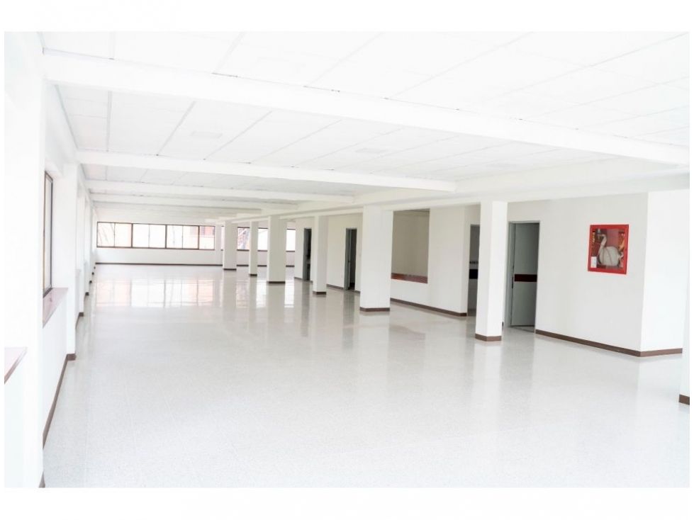 Edificio en arriendo Cundinamarca Bogotá Santa Cecilia 1202 m2 Habitaciones 0 Baños 10 Garajes 10 Precio $72120000