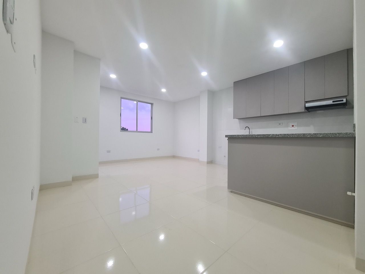 Apartamento en venta Sucre Sincelejo Gaitan I 84 m2 Habitaciones 3 Baños 2 Garajes 2 Precio $283000000