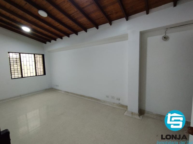 Oficina en venta Antioquia Itagüí Centro 21 m2 Habitaciones 0 Baños 1 Garajes 0 Precio $108137000