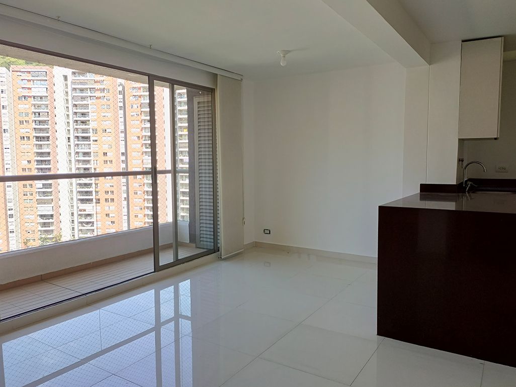 Apartamento en venta Antioquia Medellín Loma De Los Bernal 60 m2 Habitaciones 2 Baños 2 Garajes 2 Precio $540000000