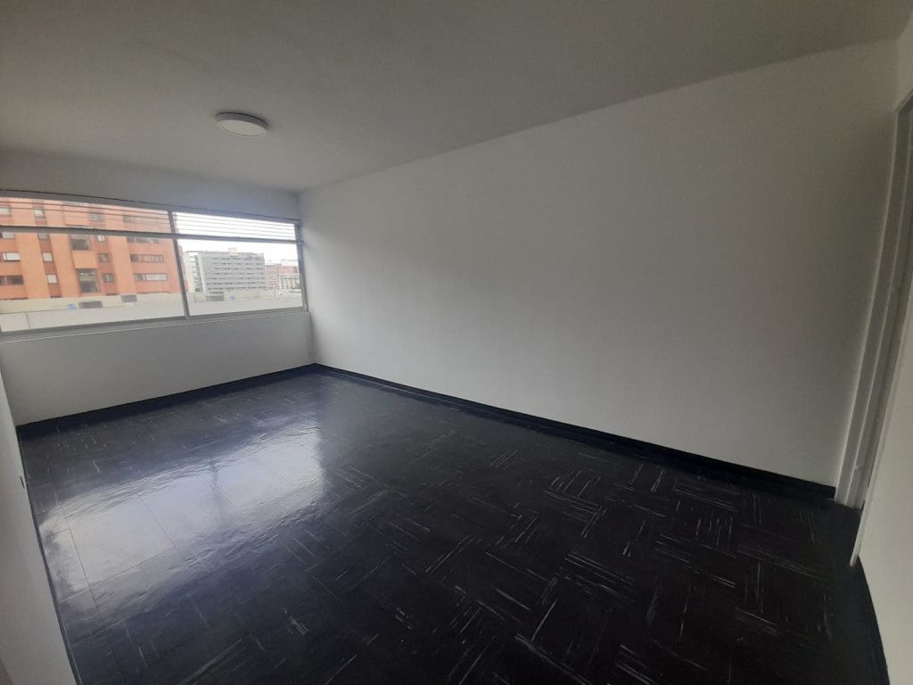 Oficina en arriendo Cundinamarca Bogotá San Martin 103 m2 Habitaciones 0 Baños 1 Garajes 0 Precio $2596000