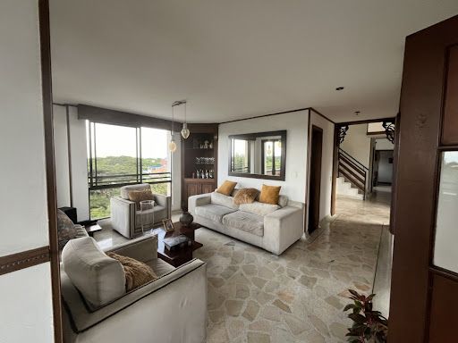 Apartamento en venta Valle Del Cauca Cali Vipasa 165 m2 Habitaciones 3 Baños 4 Garajes 3 Precio $405000000