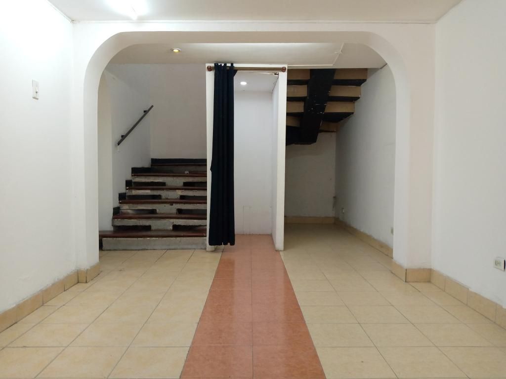 Local en arriendo Cundinamarca Bogotá Chicó Norte 100 m2 Habitaciones 0 Baños 2 Garajes 0 Precio $6500000