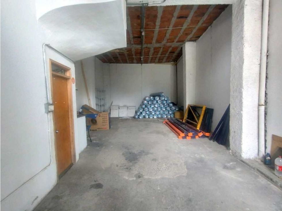Local en arriendo Antioquia Itagüí Las Acacias 56 m2 Habitaciones 0 Baños 0 Garajes 1 Precio $2500000