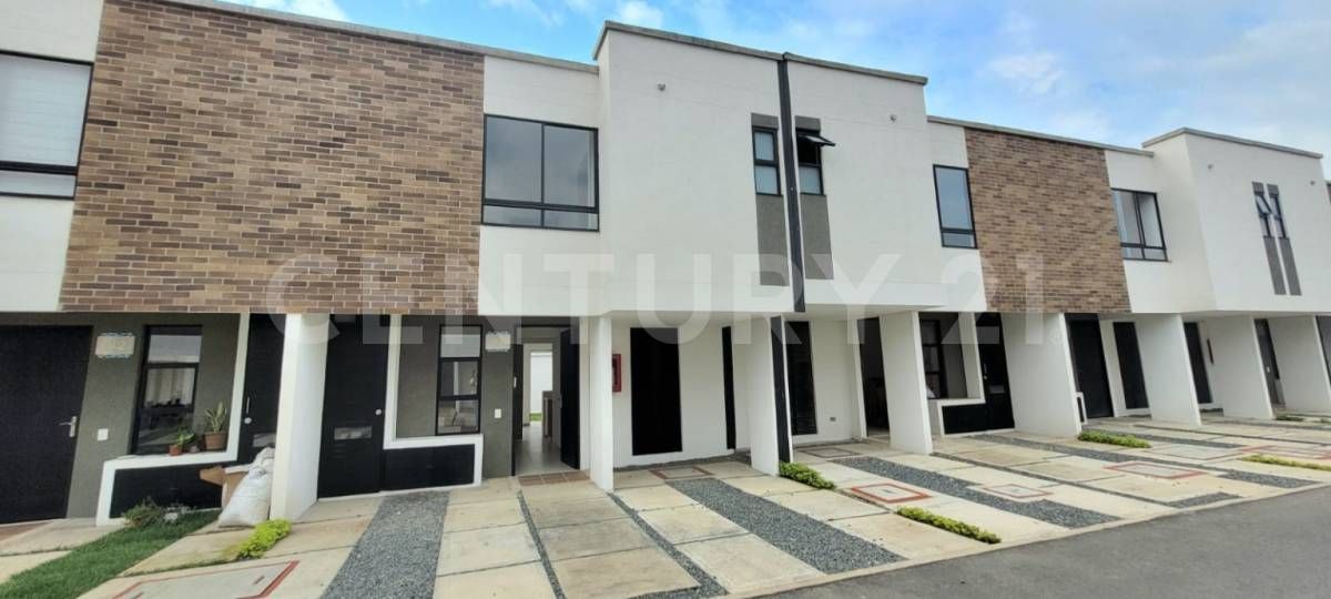 Casa en venta Valle Del Cauca Jamundí Jamundí 123 m2 Habitaciones 3 Baños 2 Garajes 0 Precio $548000000